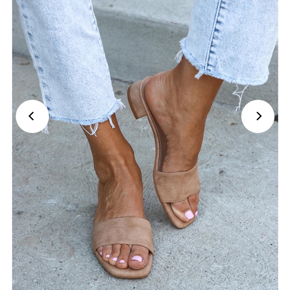 Covet Cara light tan block heels, size 39 (US 8/8.5)